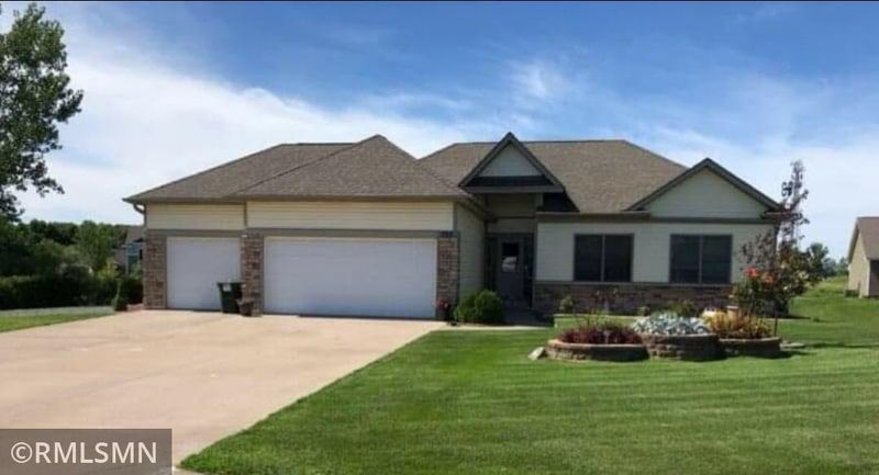 765 S Rush Creek Ln, Rush City, MN 55069