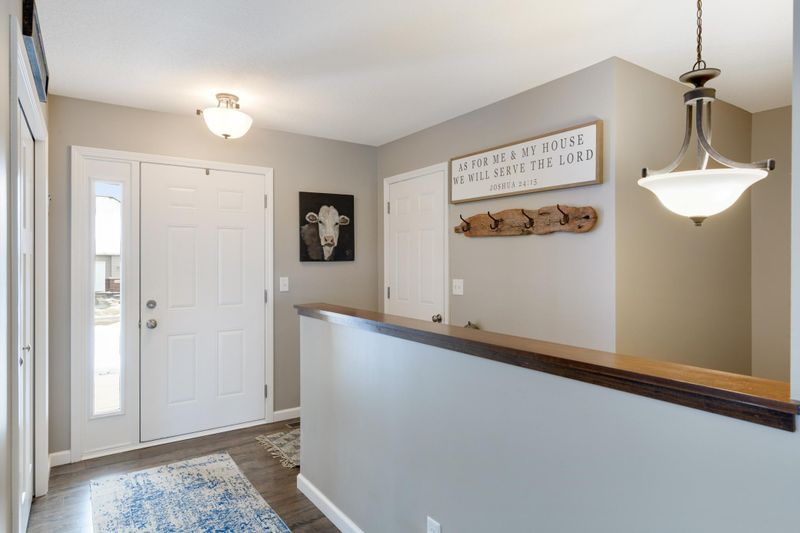 2311 Bronco Ln, Buffalo, MN 55313