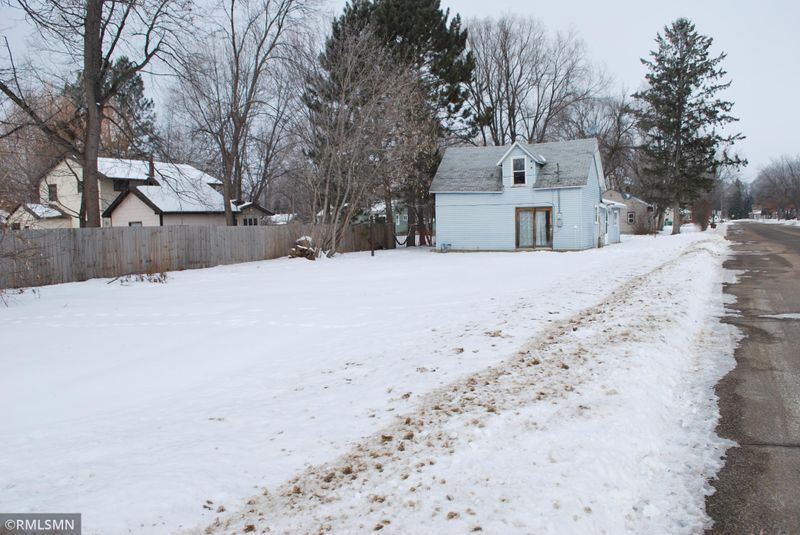 1324 M St NE, Brainerd, MN 56401