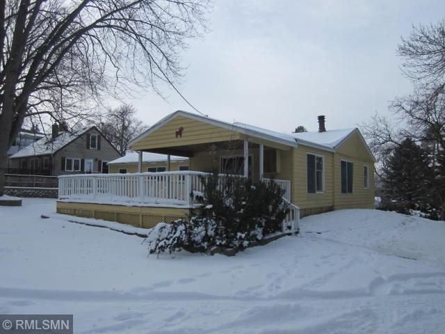 1816 Kennard St, North Saint Paul, MN 55109