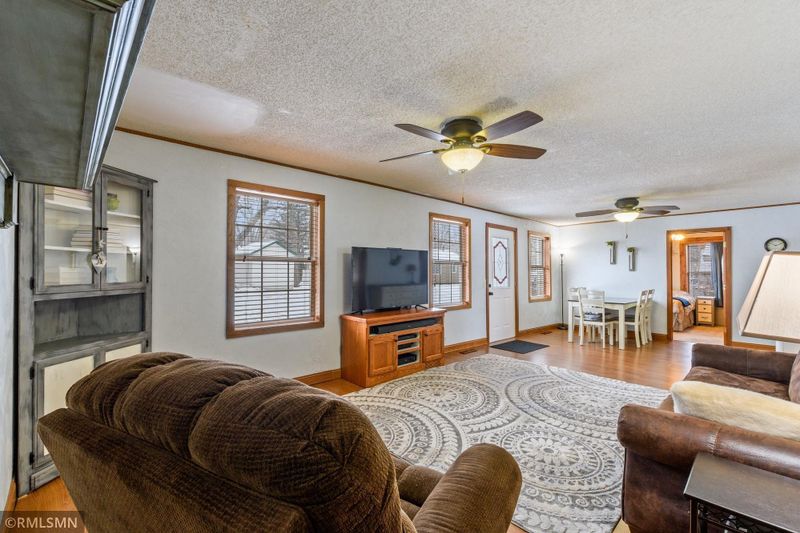 110 1st St E, Maple Lake, MN 55358