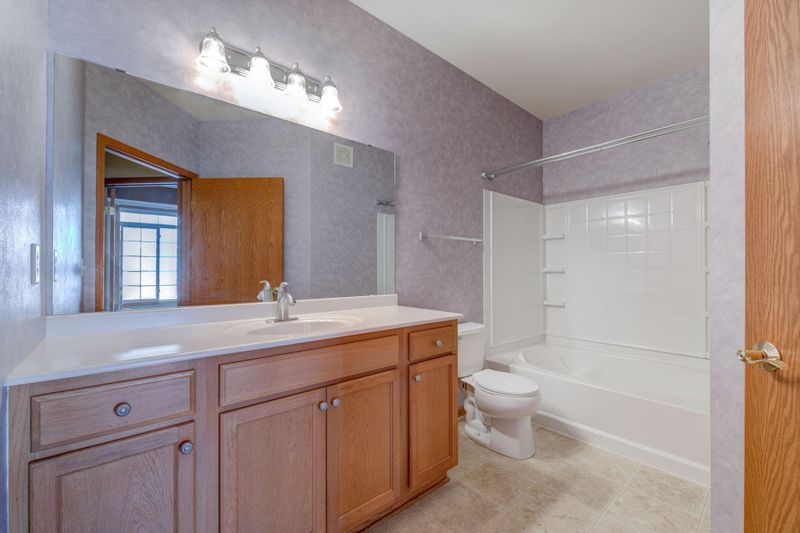 8200 W 33rd St #329, Saint Louis Park, MN 55426
