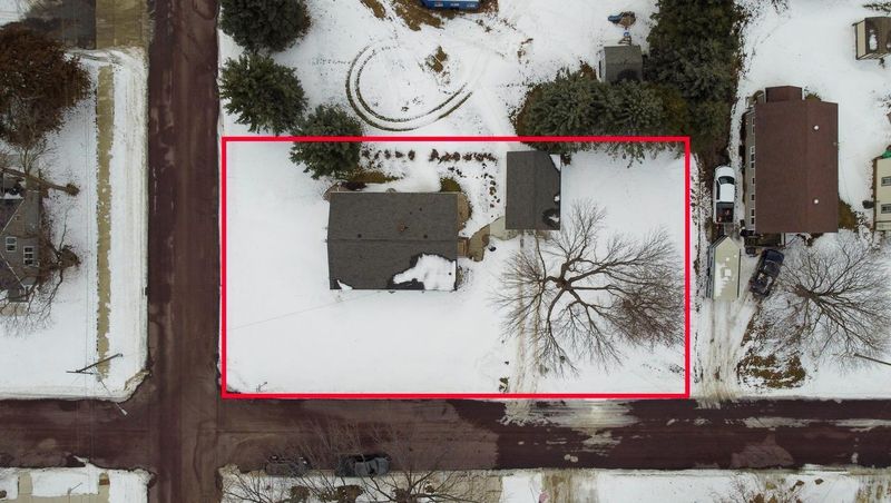 105 3rd St NW, Elysian, MN 56028