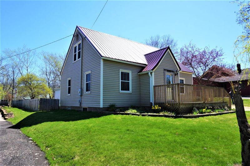 214 S Piety St, Ellsworth, WI 54011