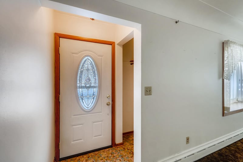 241 Jacob St, Hamburg, MN 55339