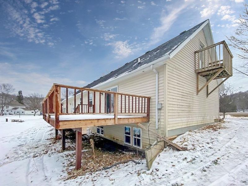 116 Us Highway 10, Plum City, WI 54761