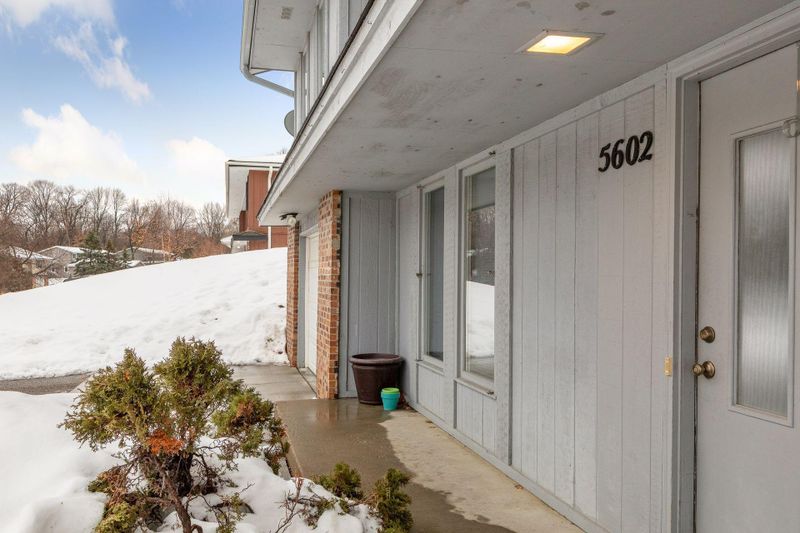 5600 Wood Duck Cir, Excelsior, MN 55331