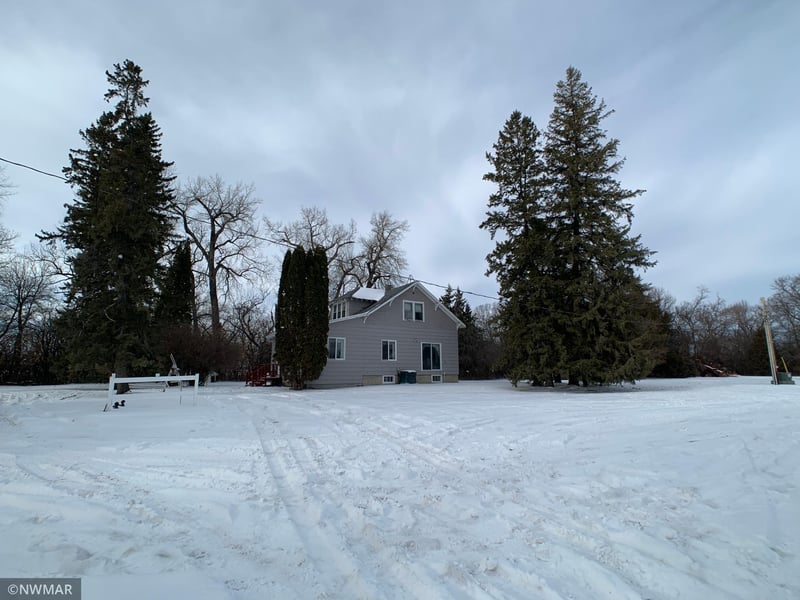 2856 145th St, Shelly, MN 56581