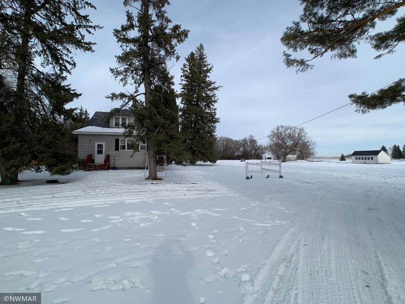 2856 145th St, Shelly, MN 56581