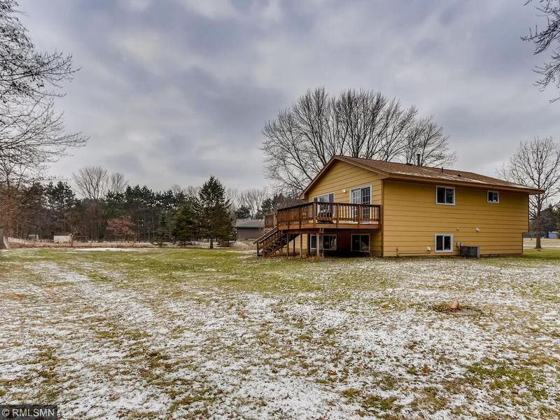 7784 Carole Dr, Lino Lakes, MN 55014