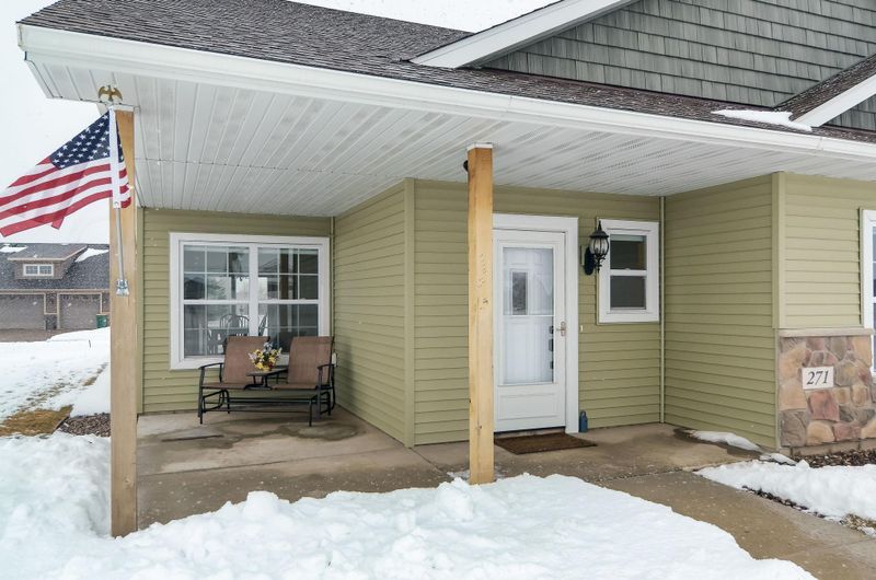 271 Gateway Pw, Osceola, WI 54020