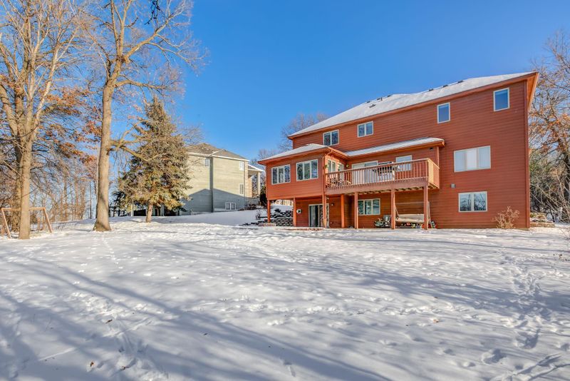 2217 Chelmsford Ln, Saint Cloud, MN 56301