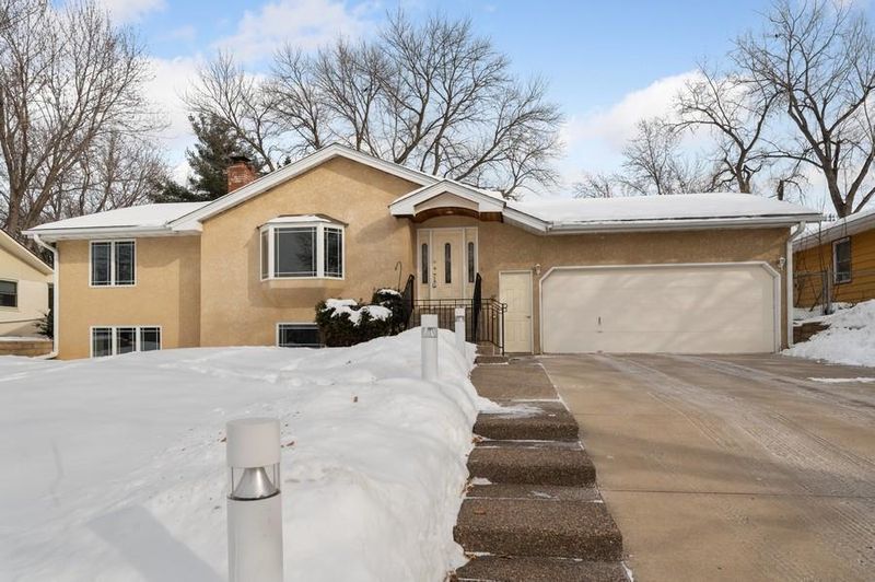 5875 Tennison Dr NE, Fridley, MN 55432