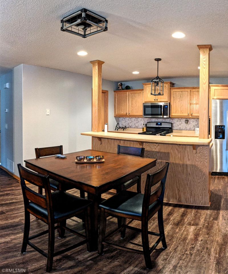 31158 Sunrise Trl, Stacy, MN 55079