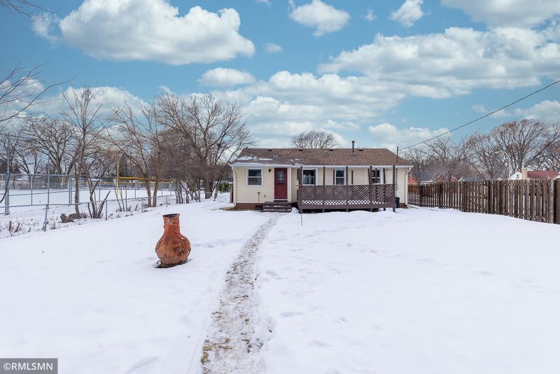 7601 Clinton Ave, Richfield, MN 55423