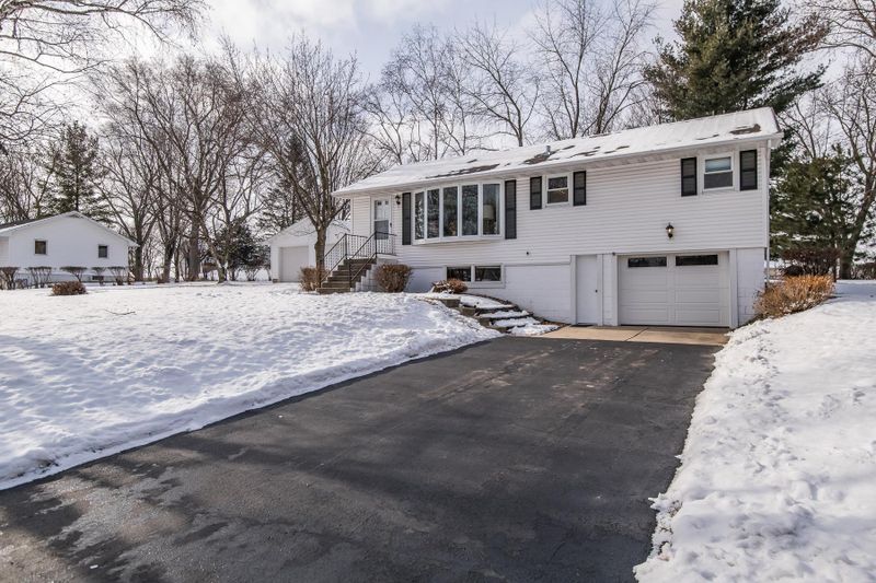 2621 22nd Ave SE, Rochester, MN 55904