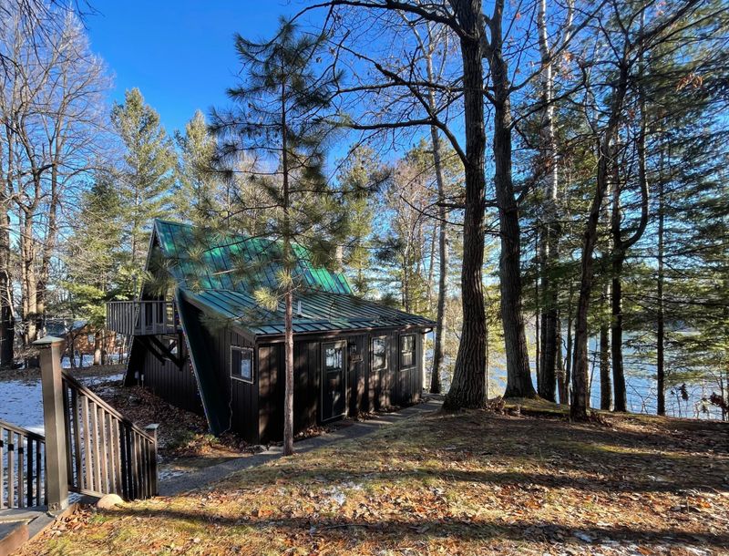 6726 Shingobee Rd NW, Walker, MN 56484