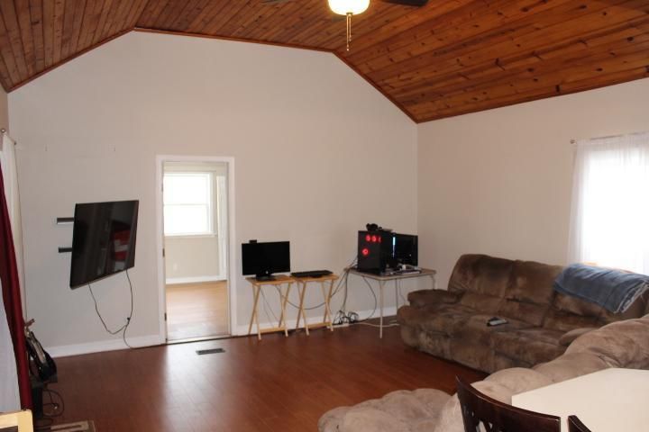 573 Vila St, Winona, MN 55987
