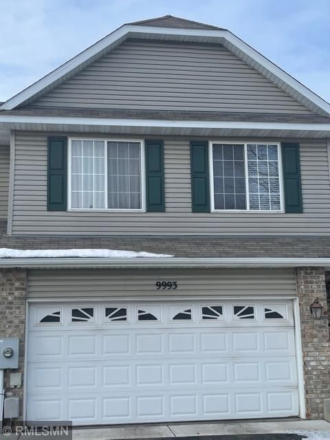 9993 Hamlet Ln S, Cottage Grove, MN 55016