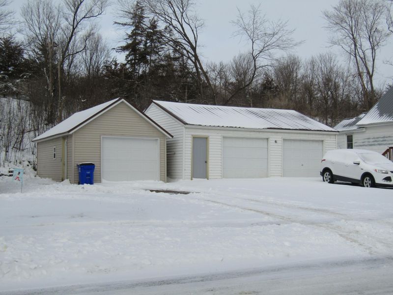 836 Jefferson Ave, Granite Falls, MN 56241