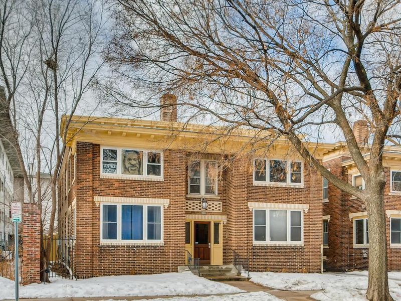 2826 Pleasant Ave #202, Minneapolis, MN 55408