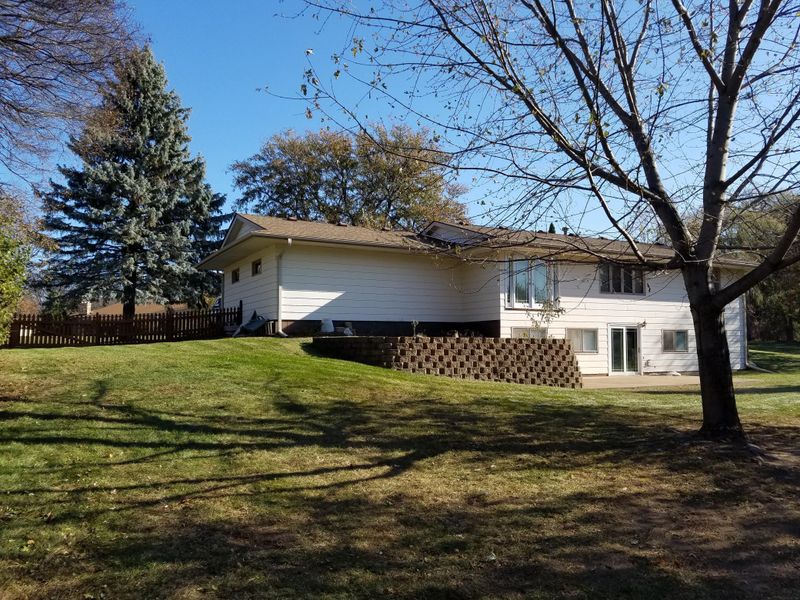 6501 E Fish Lake Rd, Maple Grove, MN 55369