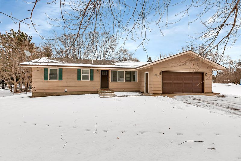 4810 Mayflower Rd NW, Sauk Rapids, MN 56379