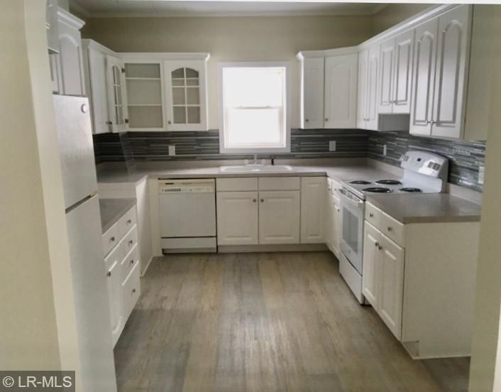 404 2nd Ave NW, Bertha, MN 56437