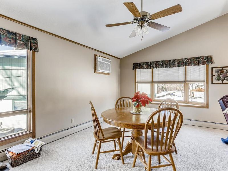 33 Cutler St, Saint Paul, MN 55119