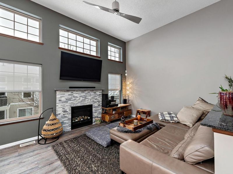 3097 Wilderness Pa, Woodbury, MN 55129