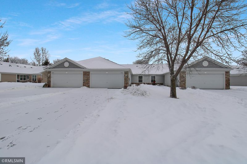 7982 Pinnacle Ave NE, Elk River, MN 55330