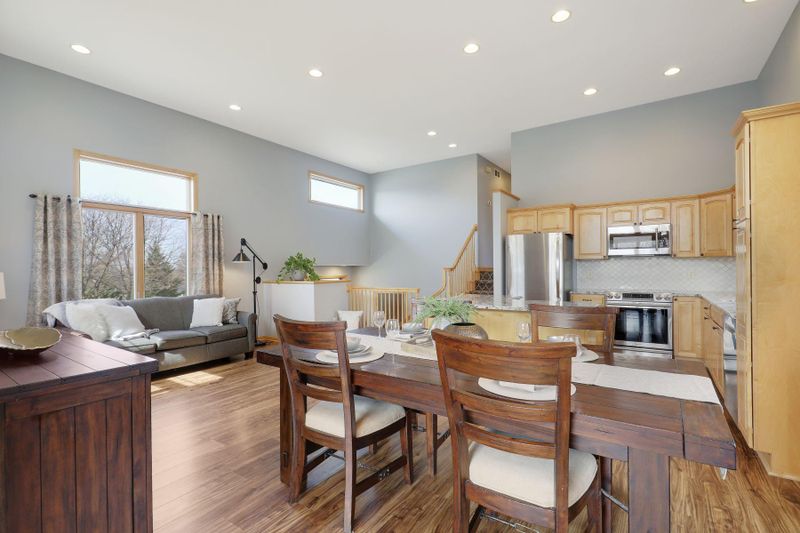8161 Quamoclit St, Victoria, MN 55386