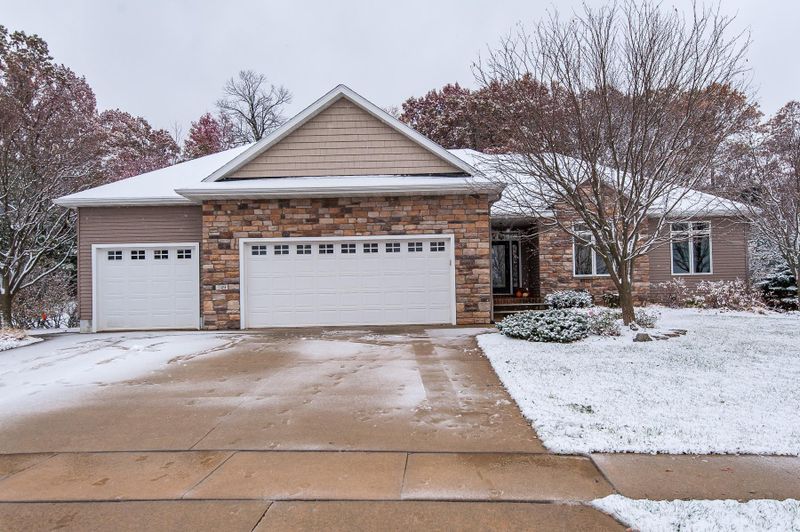 749 Brandon Ln SW, Rochester, MN 55902
