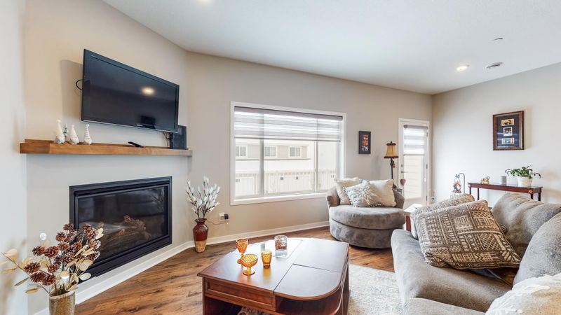 5077 56th St NW, Rochester, MN 55901