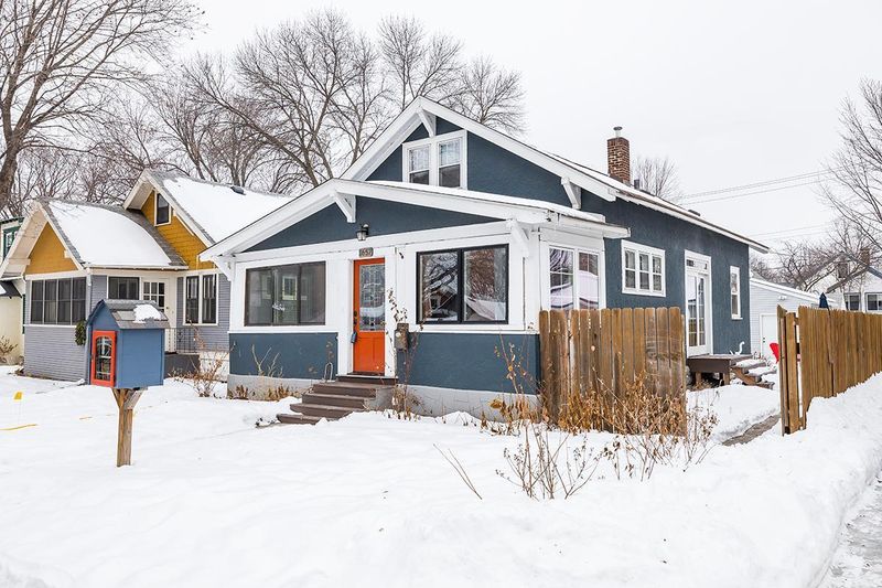 1657 Charles Ave, Saint Paul, MN 55104