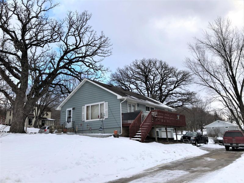 528 Division St NE, Chatfield, MN 55923