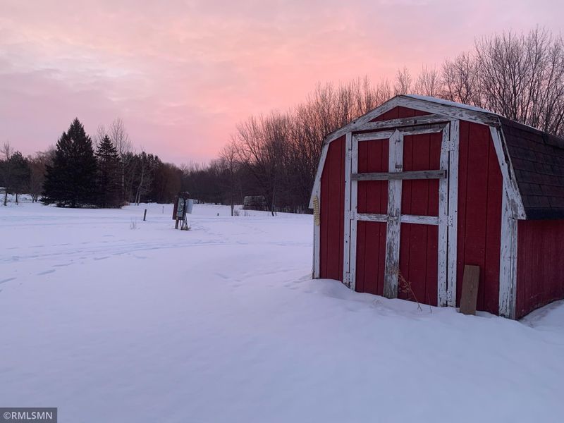 9771 Riverbed Rd, Pine City, MN 55063