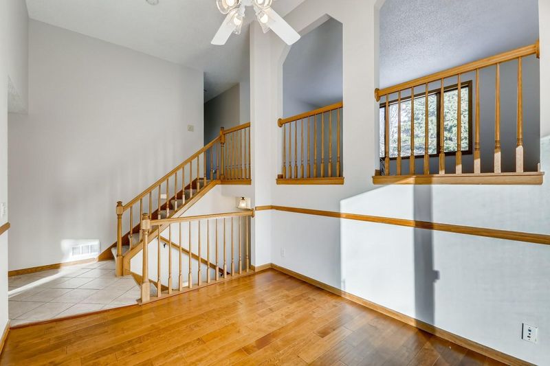 2954 Valento Ln, Little Canada, MN 55117