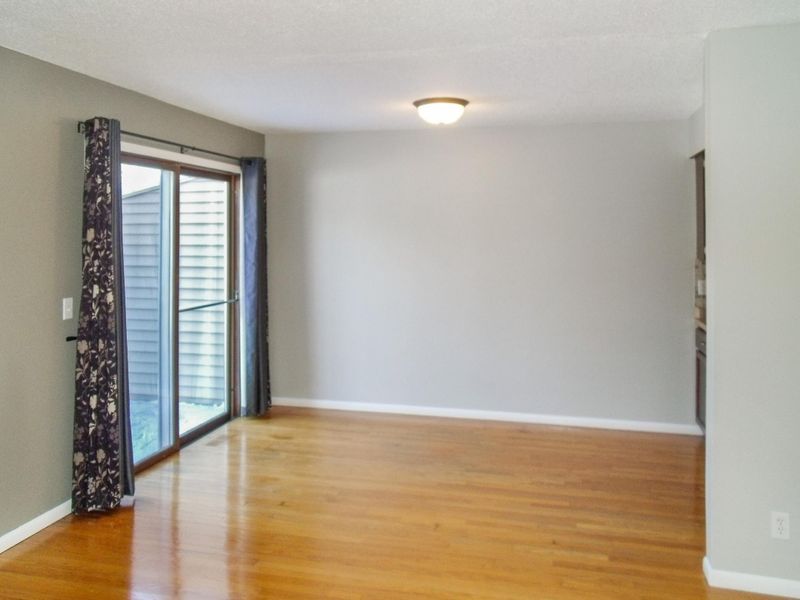 4611 12 Penkwe Way, Eagan, MN 55122
