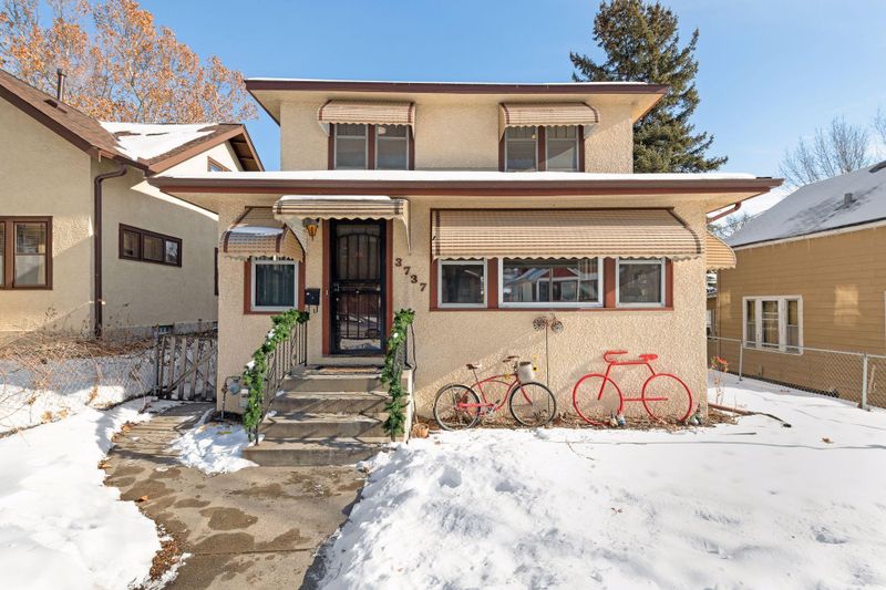 3737 16th Ave S, Minneapolis, MN 55407
