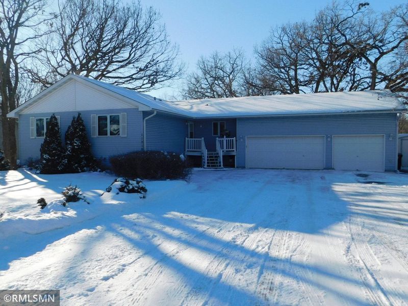 11210 3rd St, Becker, MN 55308