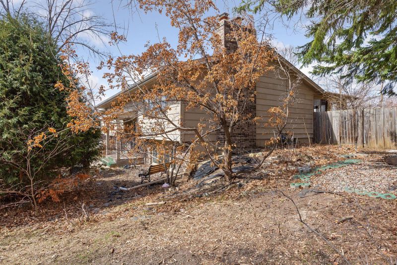 3308 W 134th St, Burnsville, MN 55337