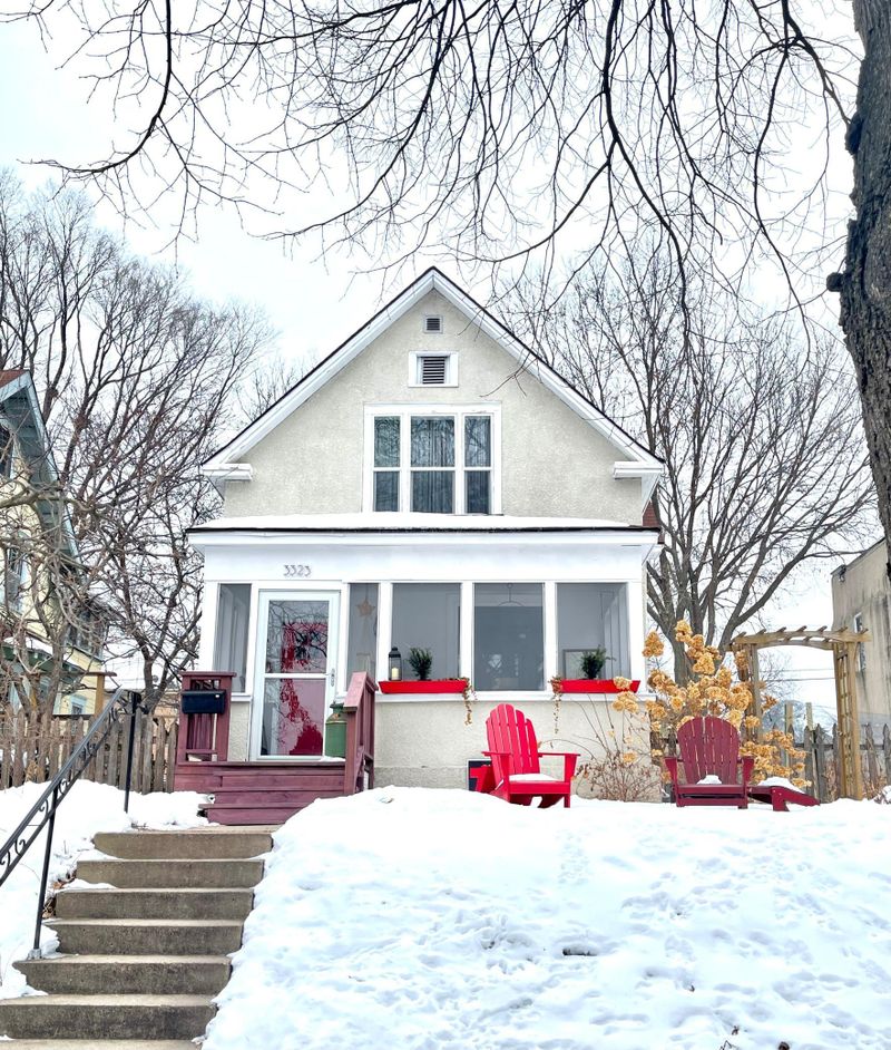 3323 15th Ave S, Minneapolis, MN 55407