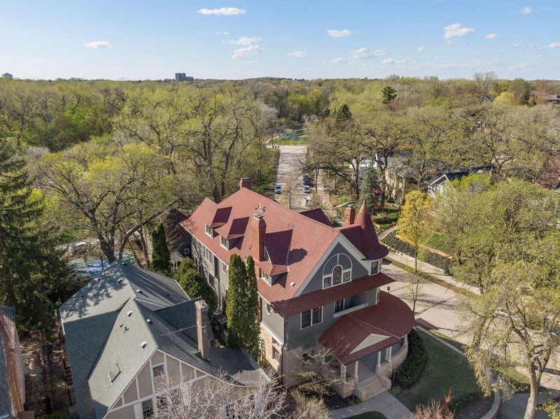 2200 Sheridan Ave S, Minneapolis, MN 55405