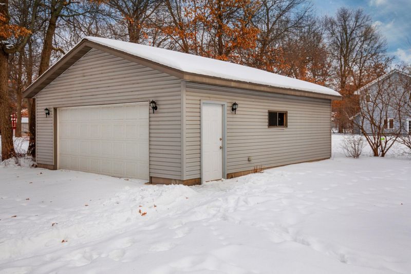 12752 Mountain Ash Dr, Baxter, MN 56425