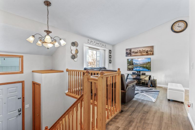 536 Taylor St, Anoka, MN 55303