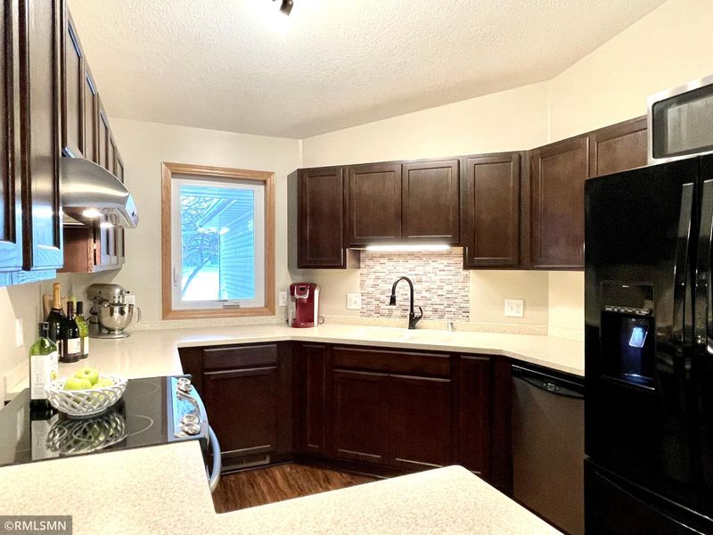 2158 49th Way E, Inver Grove Heights, MN 55077