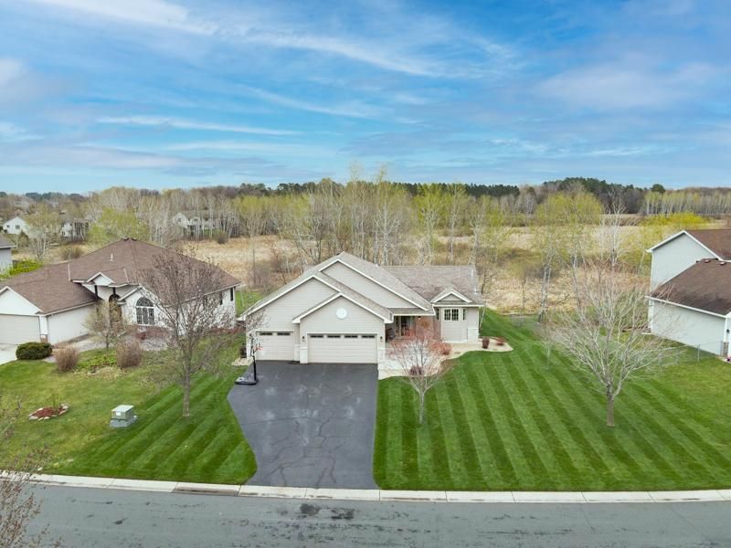 15813 Vale St NW, Andover, MN 55304