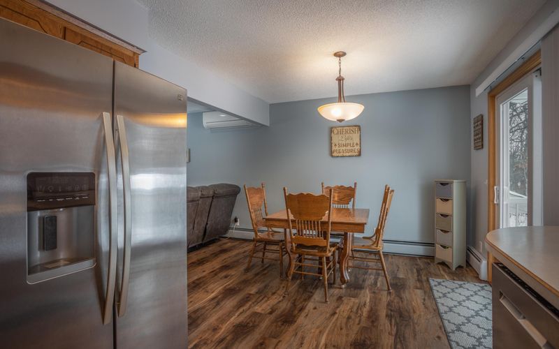 1704 Kyle Dr NE, Alexandria, MN 56308