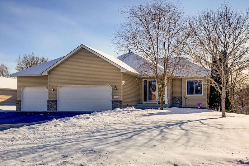 1330 16th Ave SE, Forest Lake, MN 55025
